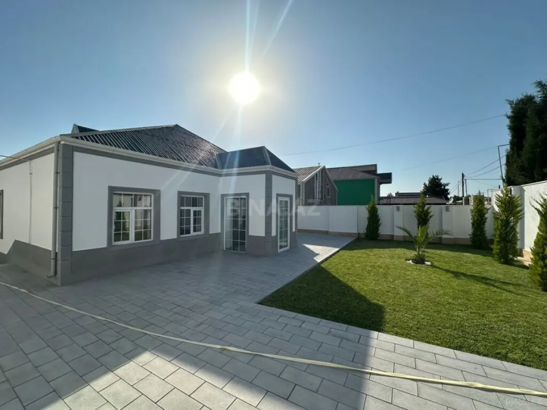 Satılır 4 otaqlı həyət evi 140 m²