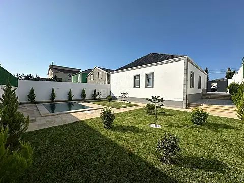 Satılır 4 otaqlı həyət evi 140 m²