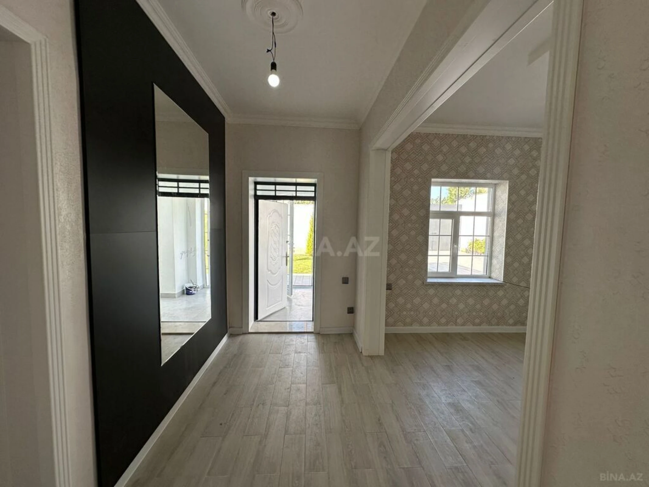 Satılır 4 otaqlı həyət evi 140 m²