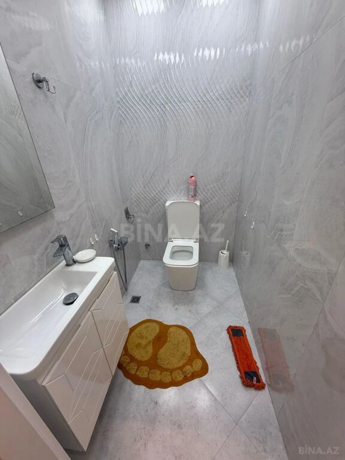 Kirayə verilir 3 otaqlı mənzil 125 m²