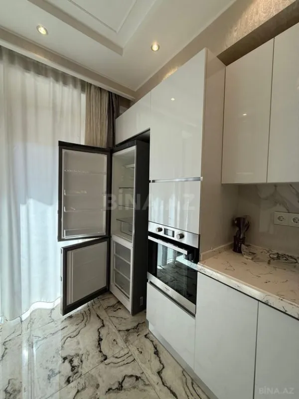 Kirayə verilir 3 otaqlı mənzil 125 m²