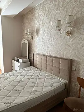 Kirayə verilir 3 otaqlı mənzil 125 m²