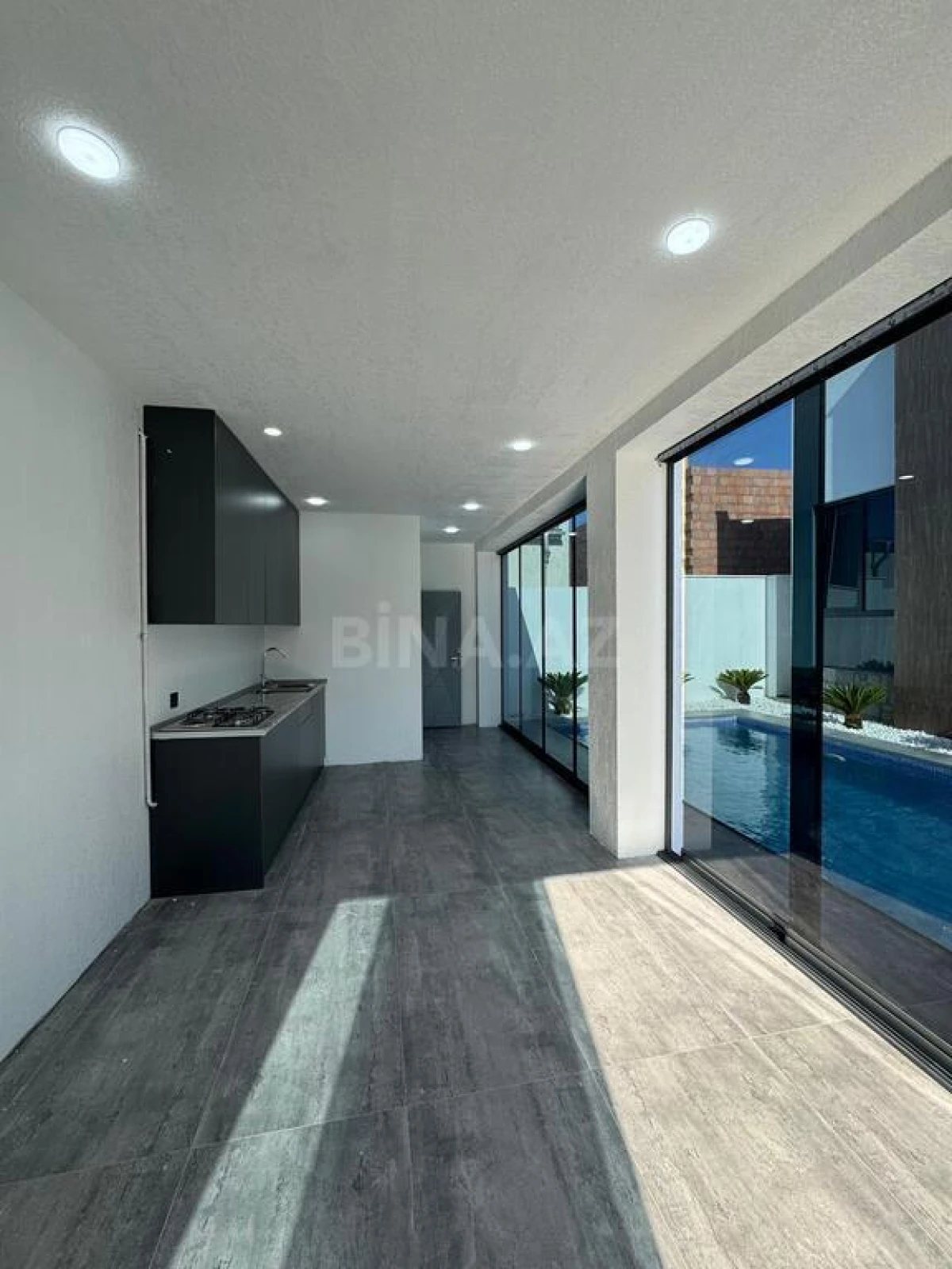 Satılır 4 otaqlı həyət evi 170 m²
