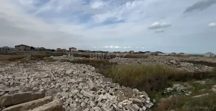 Satılır torpaq sahəsi 400 m² — Bakı 400.00 m²