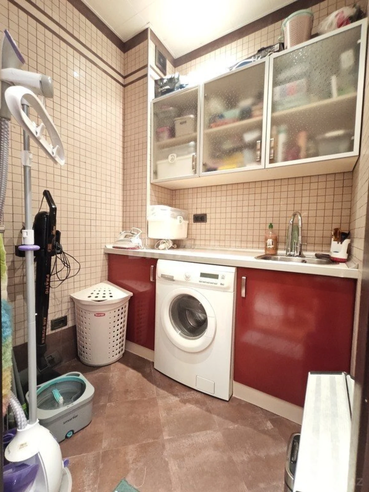 Satılır 4 otaqlı mənzil 200 m²