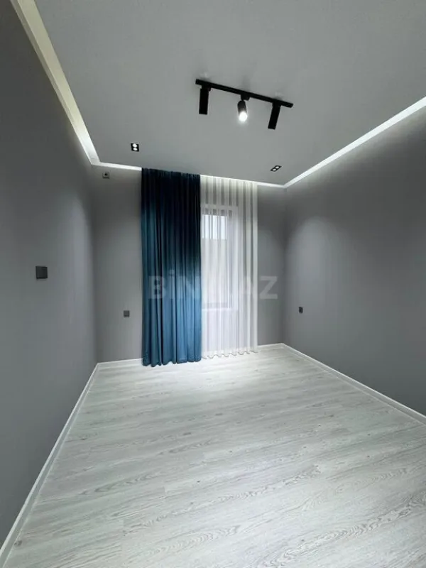 Satılır 4 otaqlı həyət evi 175 m²