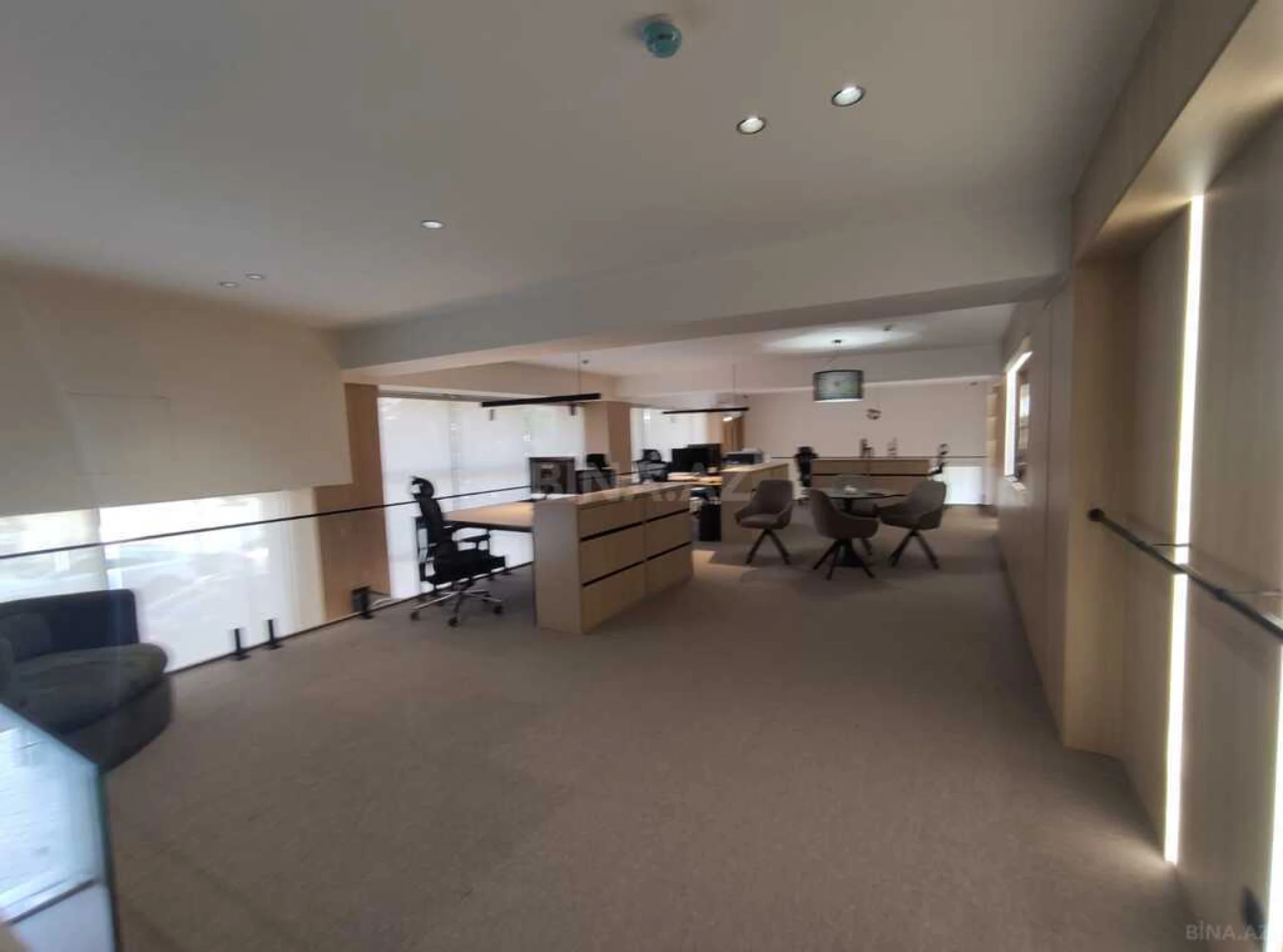 Satılır obyekt 169 m²