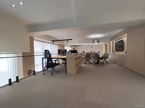 Satılır obyekt 169 m²