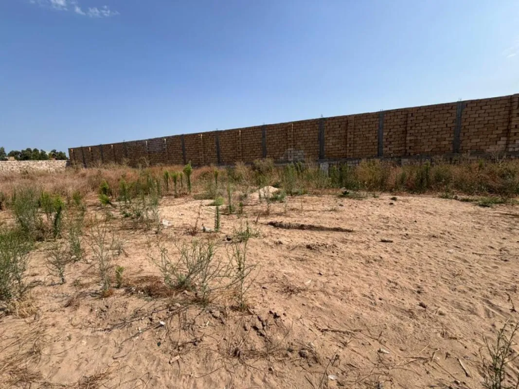 Satılır torpaq sahəsi 12 m²