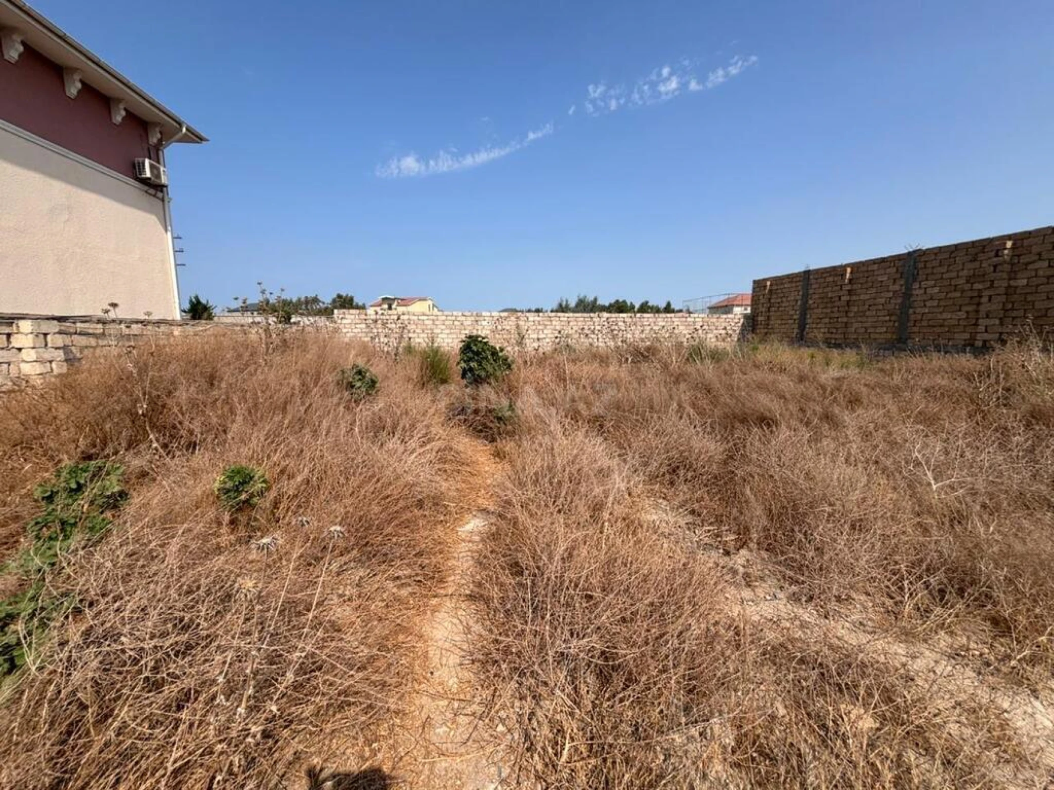 Satılır torpaq sahəsi 12 m²