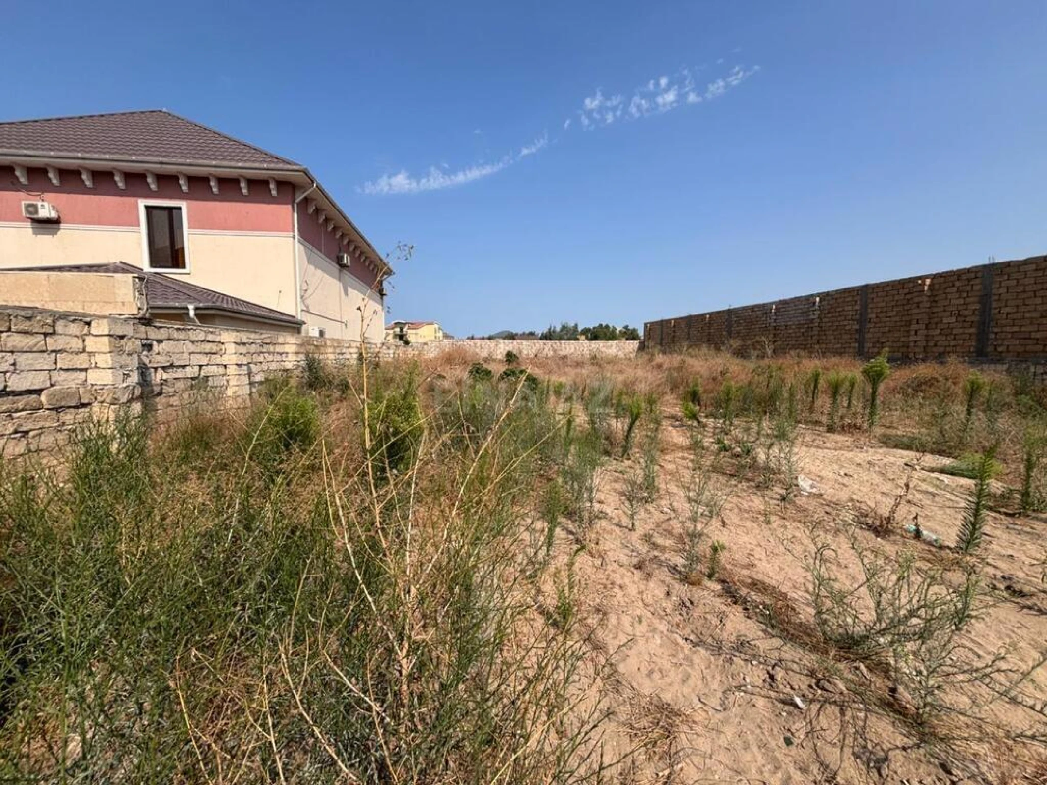 Satılır torpaq sahəsi 12 m²