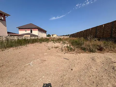 Satılır torpaq sahəsi 12 m²