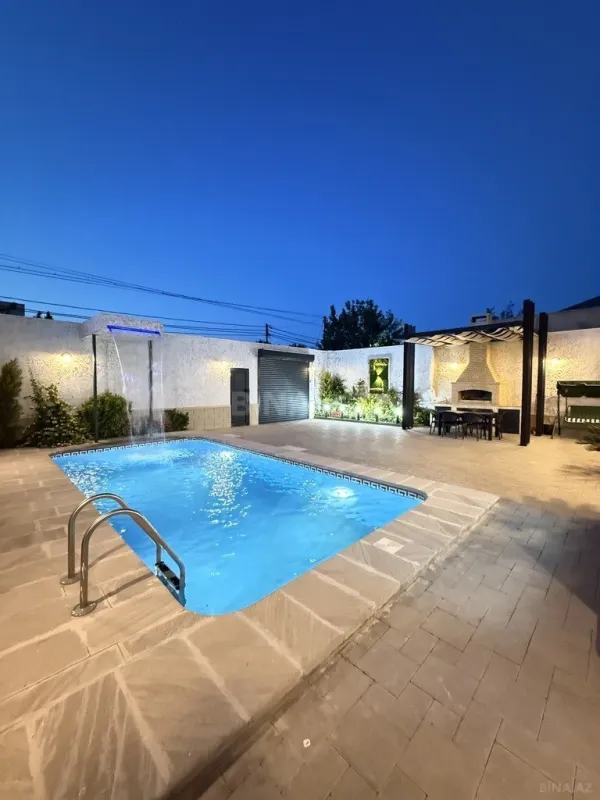 Satılır 4 otaqlı həyət evi 200 m²