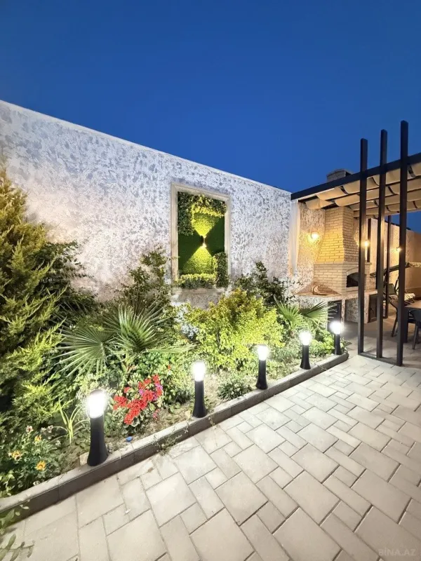 Satılır 4 otaqlı həyət evi 200 m²