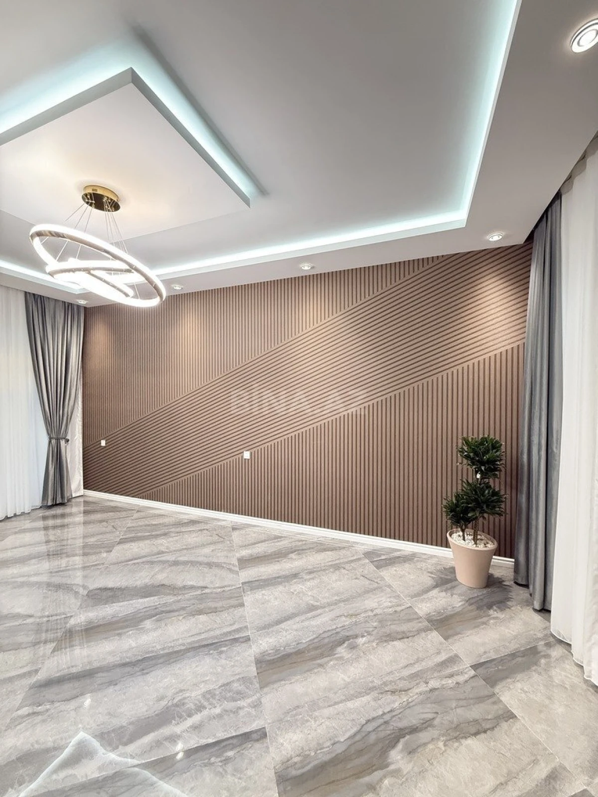 Satılır 4 otaqlı həyət evi 200 m²