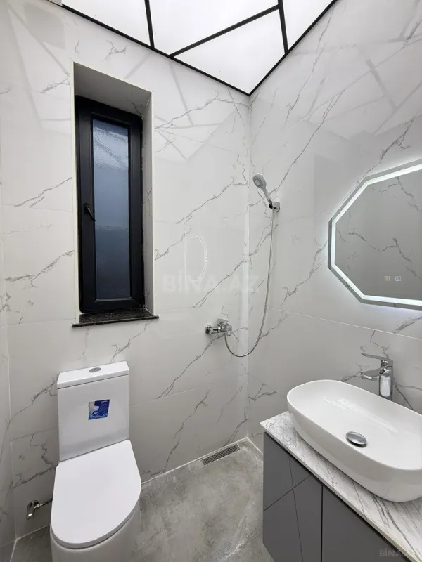 Satılır 4 otaqlı həyət evi 200 m²