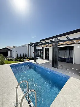 Satılır 4 otaqlı həyət evi 160 m²