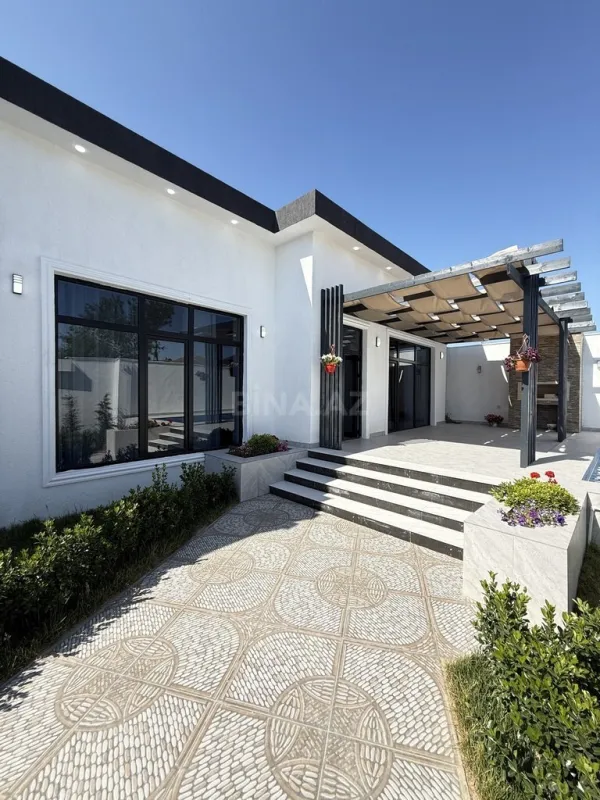 Satılır 4 otaqlı həyət evi 160 m²