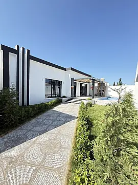 Satılır 4 otaqlı həyət evi 160 m²