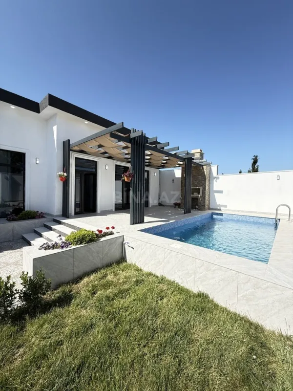 Satılır 4 otaqlı həyət evi 160 m²