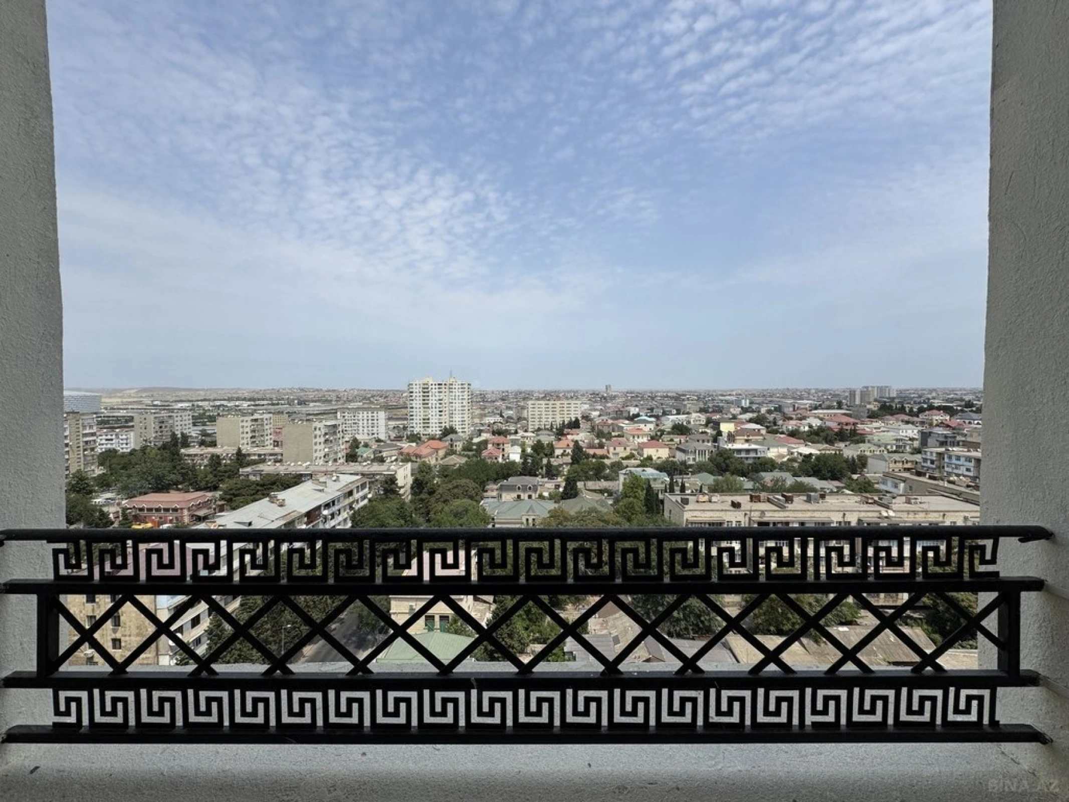 Satılır 2 otaqlı mənzil 85 m²