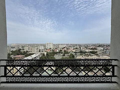 Satılır 2 otaqlı mənzil 85 m²