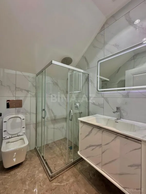 Satılır 4 otaqlı həyət evi 180 m²