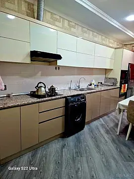 Satılır 3 otaqlı mənzil 125 m²