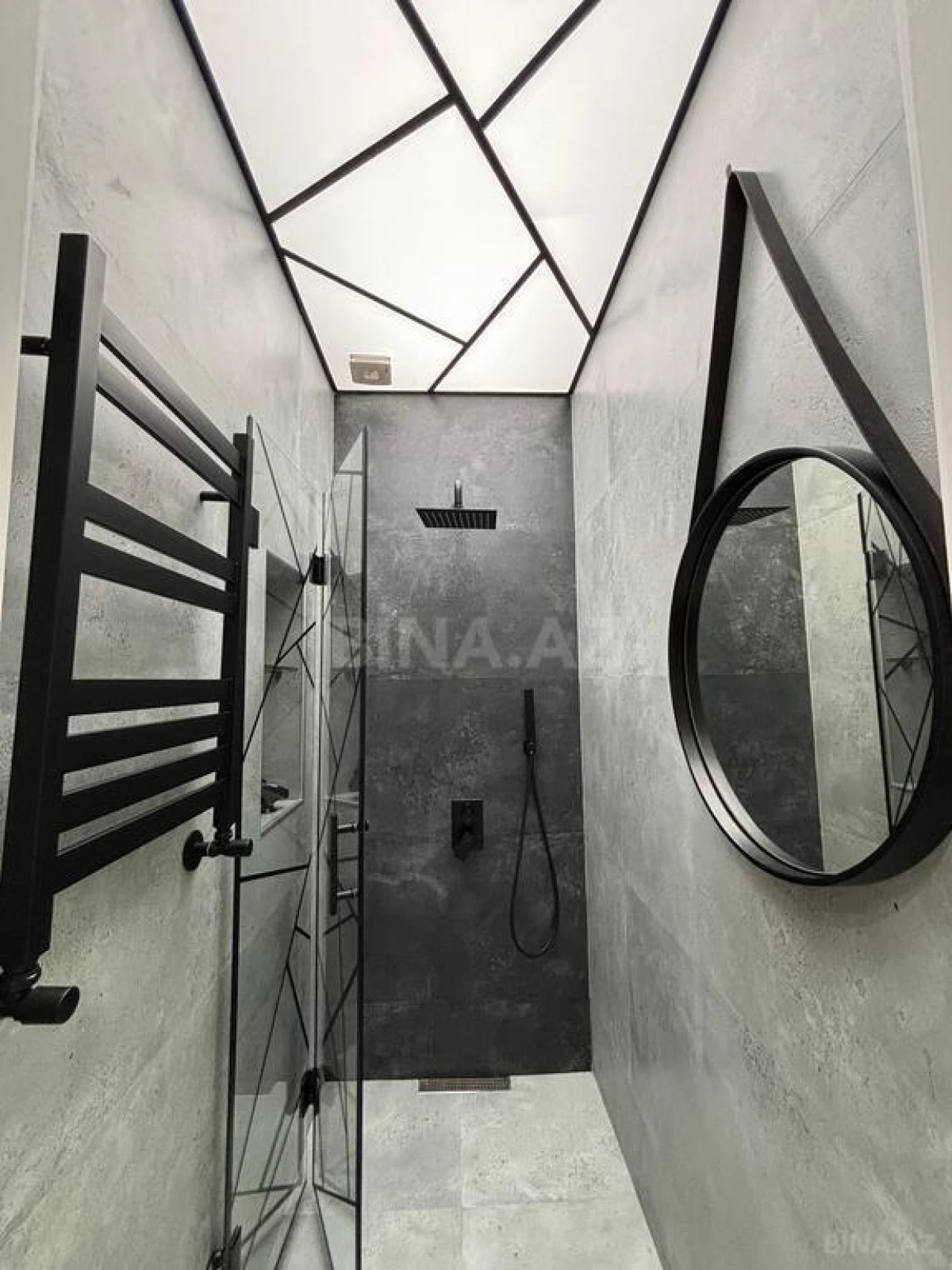 Satılır 2 otaqlı mənzil 70.5 m²