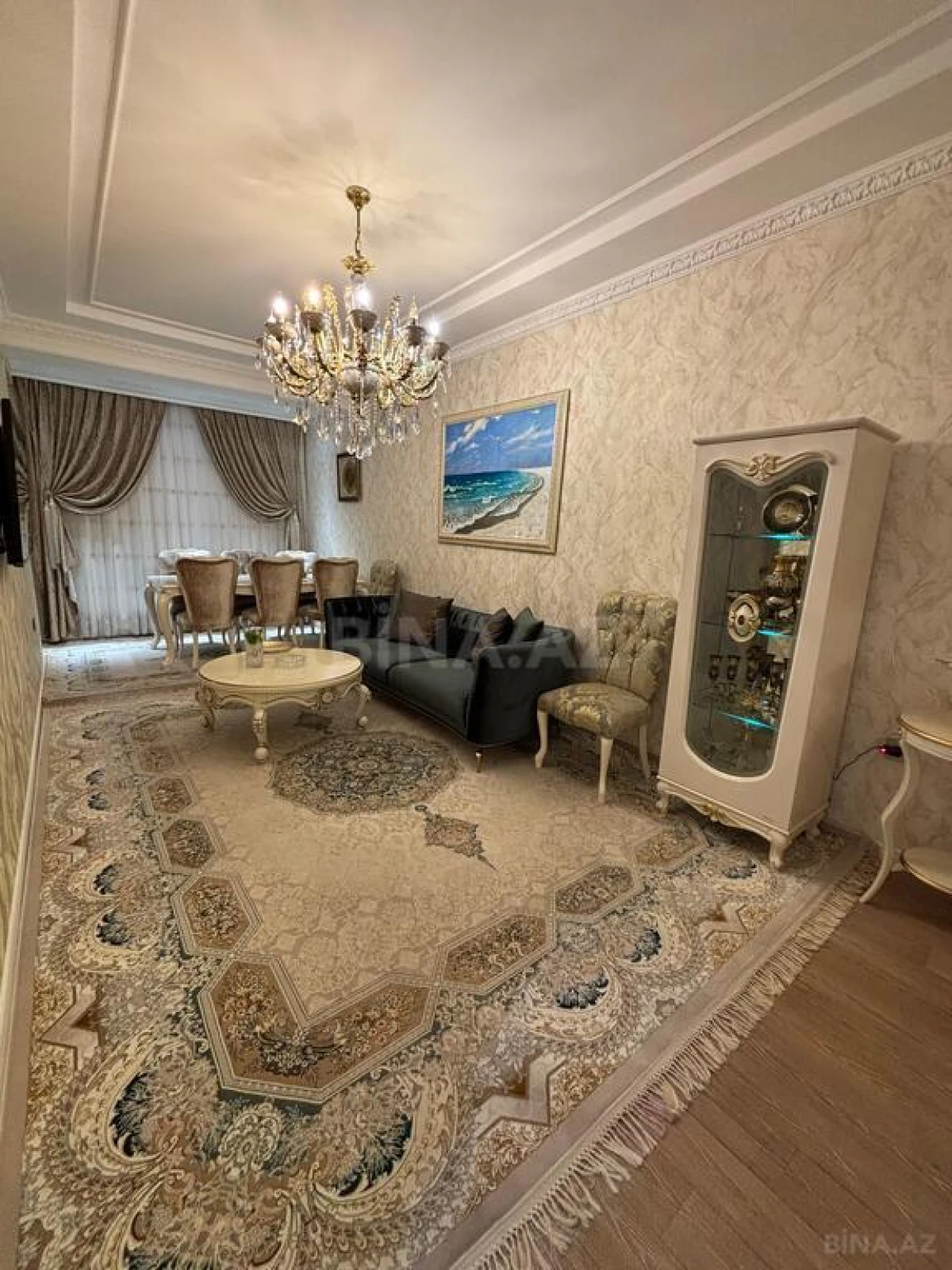 Satılır 2 otaqlı mənzil 70.5 m²