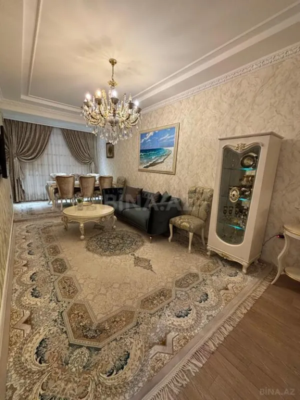 Satılır 2 otaqlı mənzil 70.5 m²