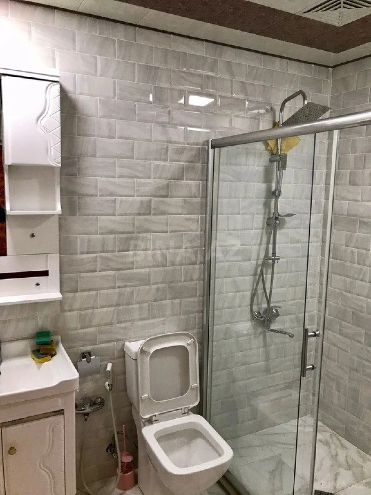 Kirayə verilir 2 otaqlı mənzil 100 m²