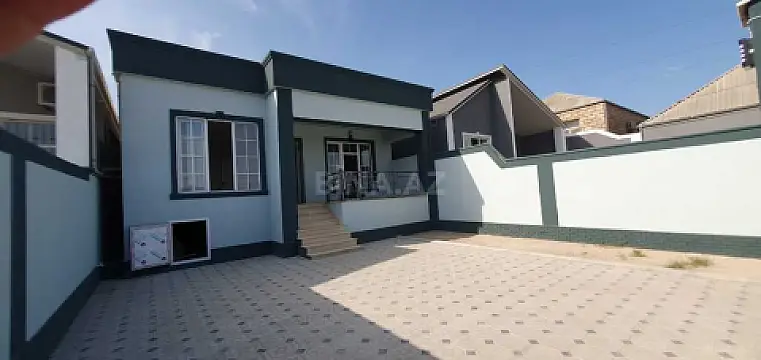 Satılır 4 otaqlı həyət evi 130 m²