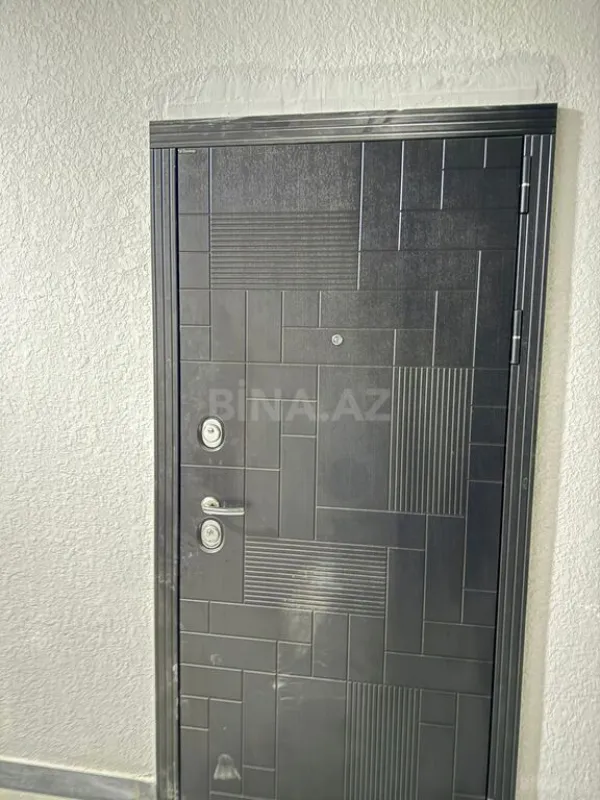 Satılır 2 otaqlı mənzil 84 m²
