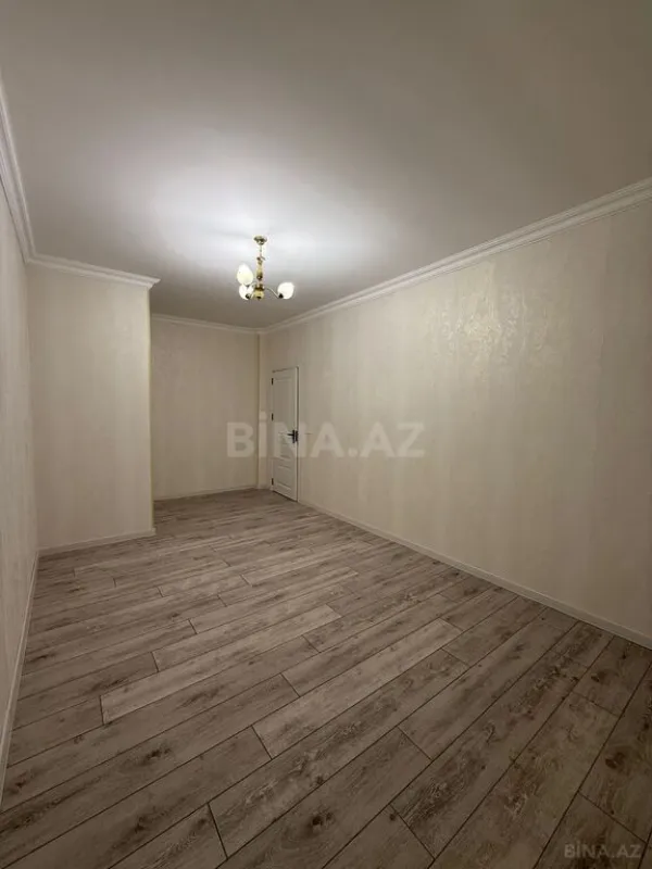 Satılır 2 otaqlı mənzil 84 m²