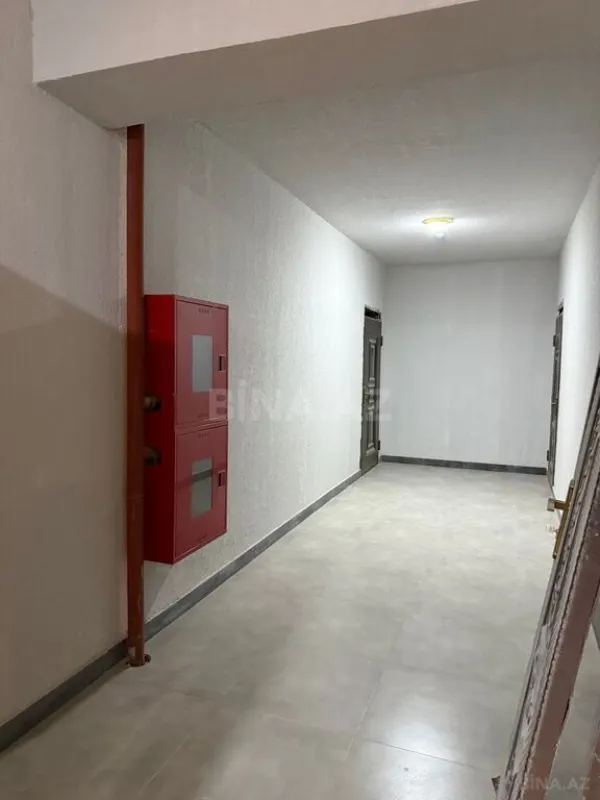 Satılır 2 otaqlı mənzil 84 m²