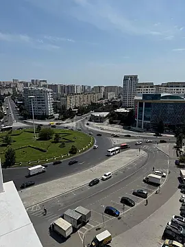 Satılır 3 otaqlı mənzil 107 m²