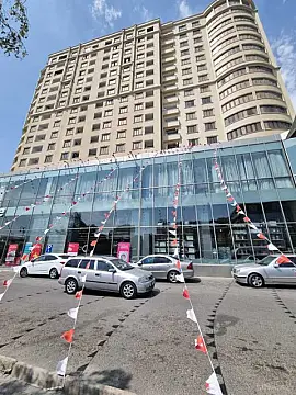 Satılır 3 otaqlı mənzil 107 m² — Bakı, Əhmədli 3 otaq 107.00 m²