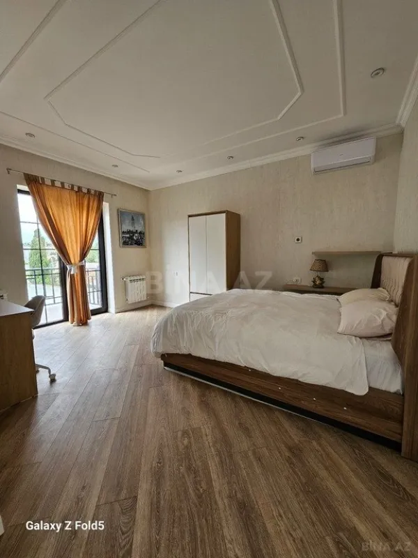 Kirayə verilir 3 otaqlı həyət evi 360 m²