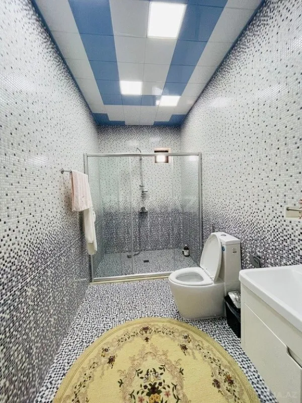 Kirayə verilir 6 otaqlı həyət evi 360 m²