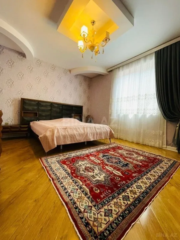 Kirayə verilir 6 otaqlı həyət evi 360 m²