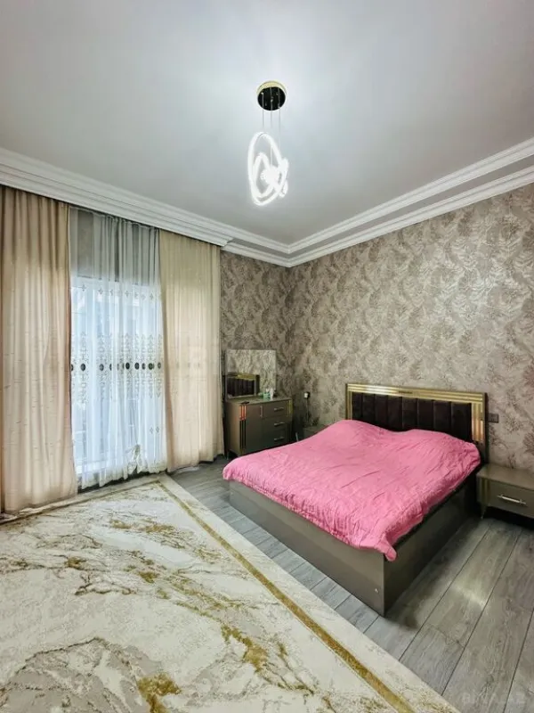 Kirayə verilir 4 otaqlı həyət evi 360 m²