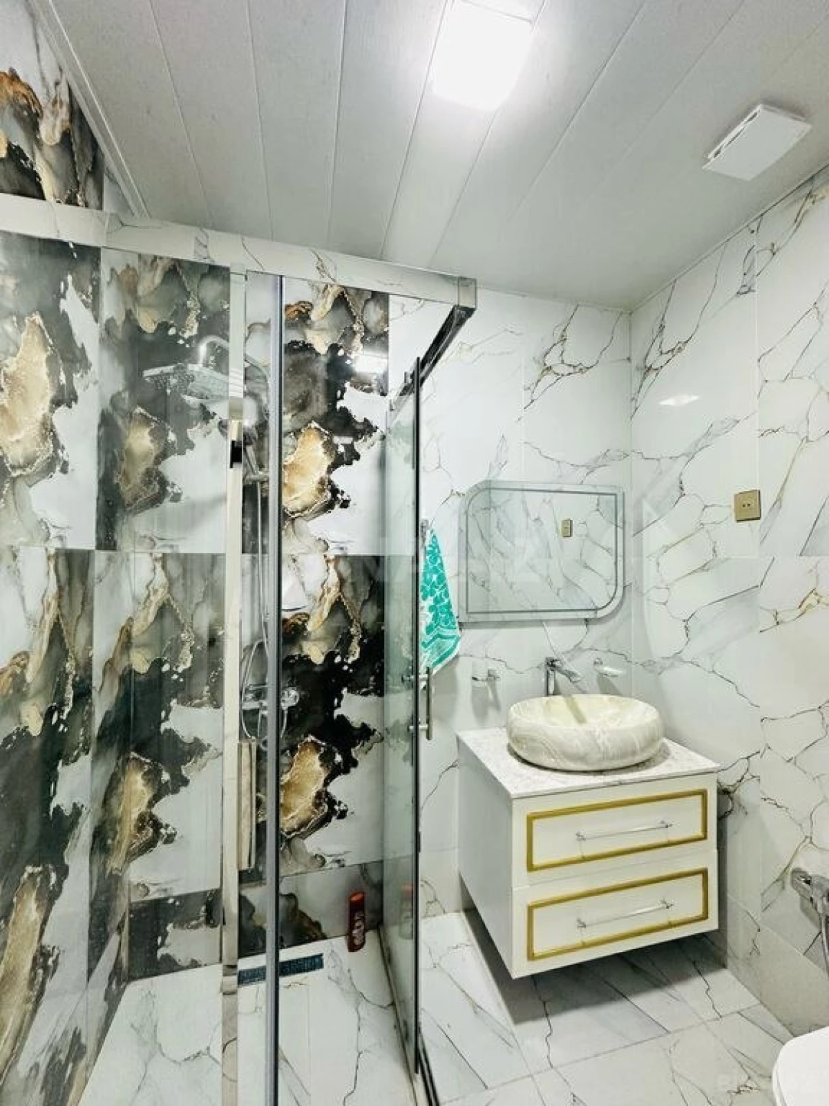 Kirayə verilir 4 otaqlı həyət evi 360 m²