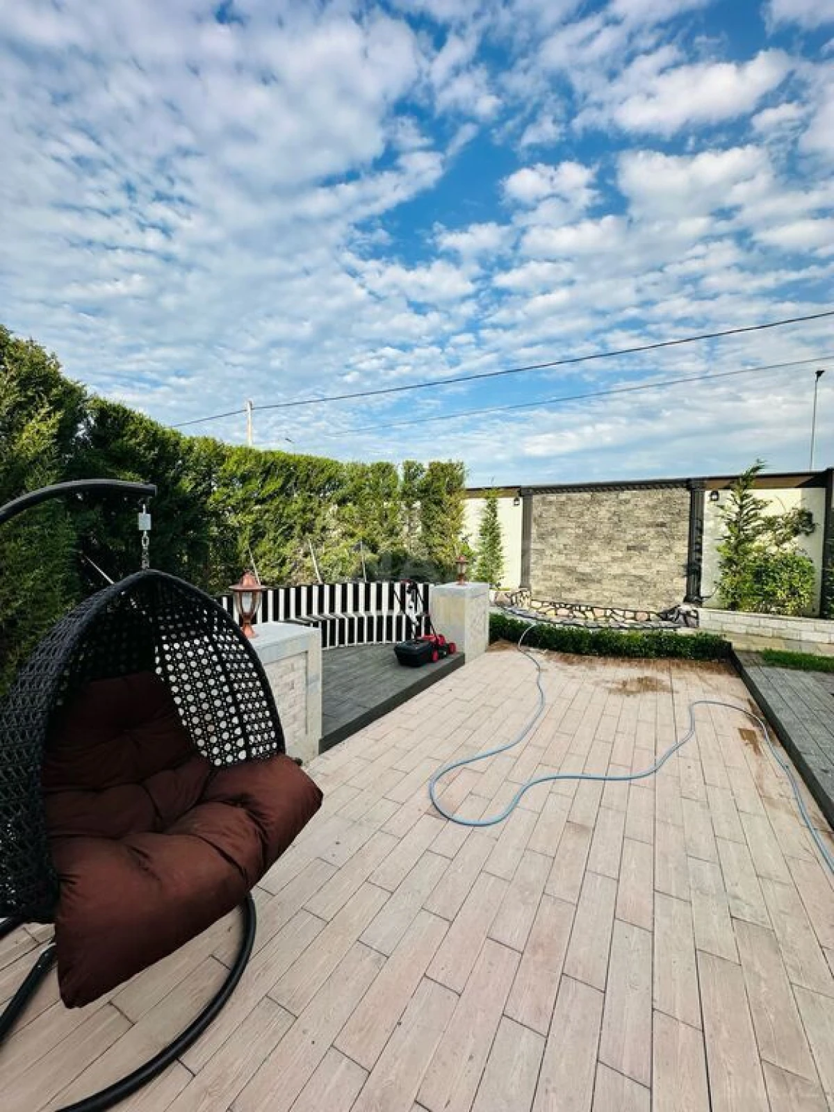 Kirayə verilir 4 otaqlı həyət evi 360 m²