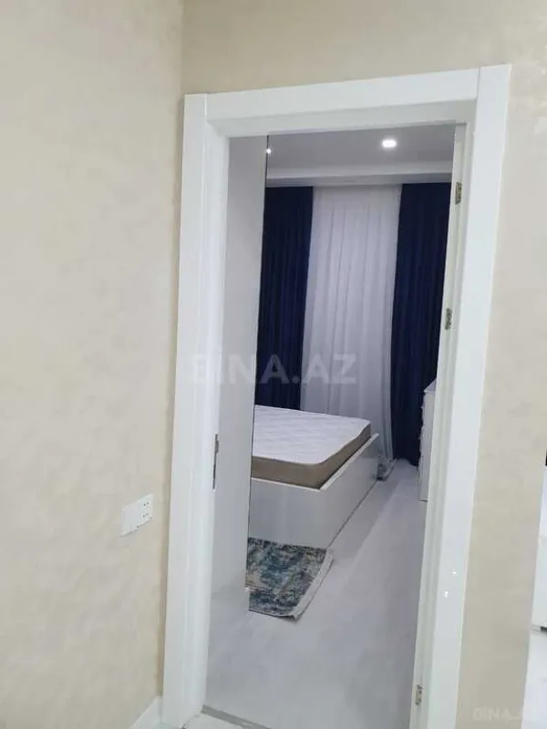 Kirayə verilir 2 otaqlı mənzil 65 m²