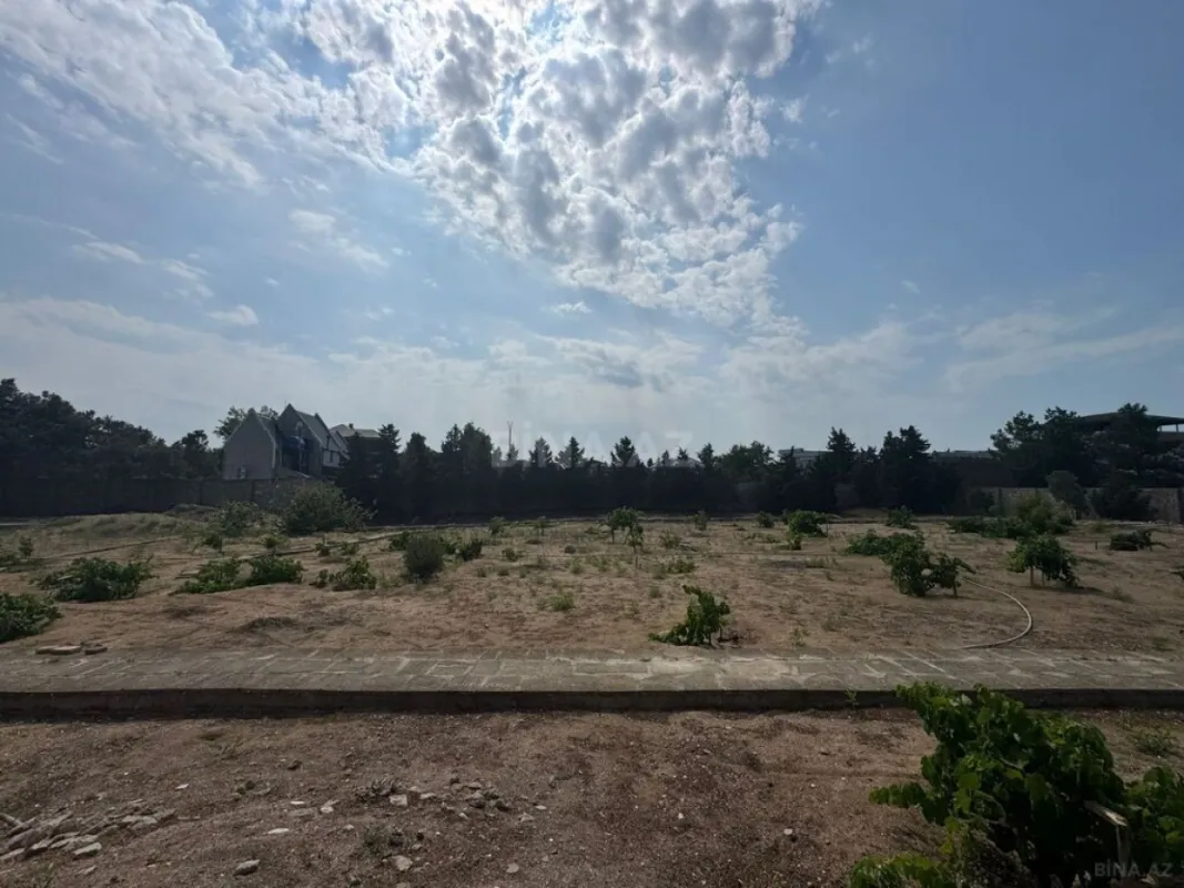 Satılır torpaq sahəsi 30 m²