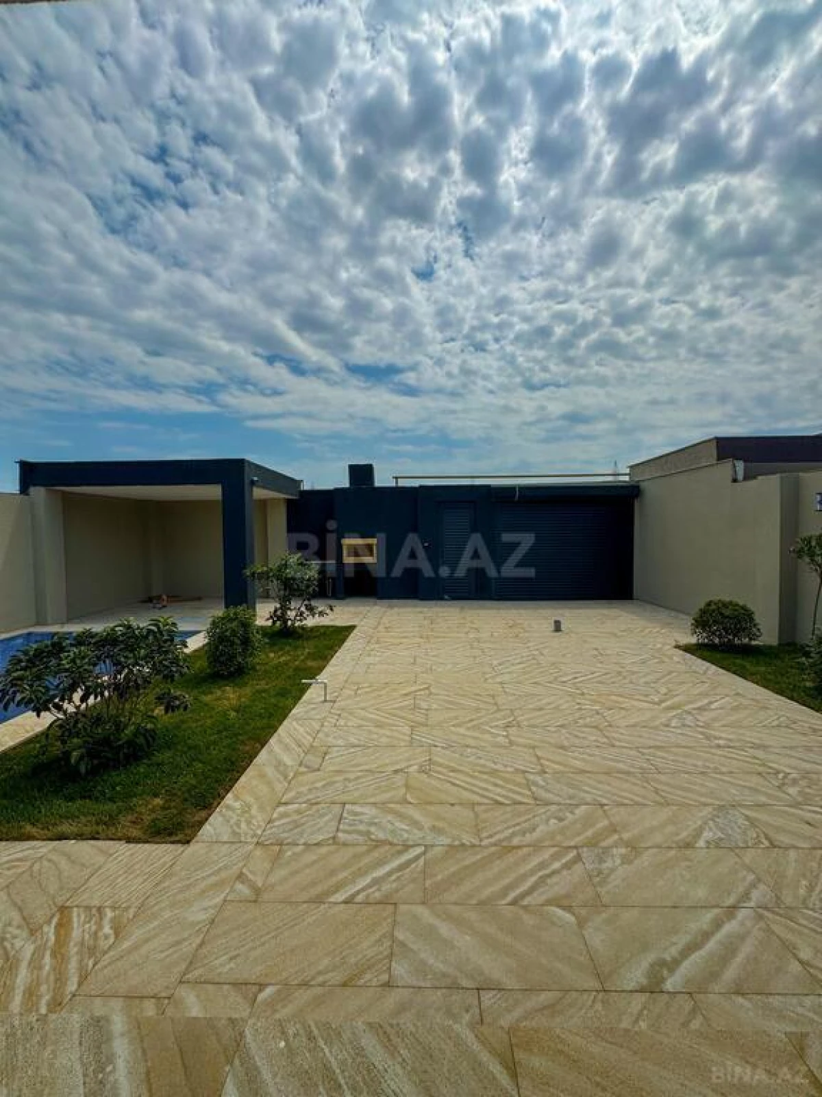 Satılır 4 otaqlı həyət evi 130 m²