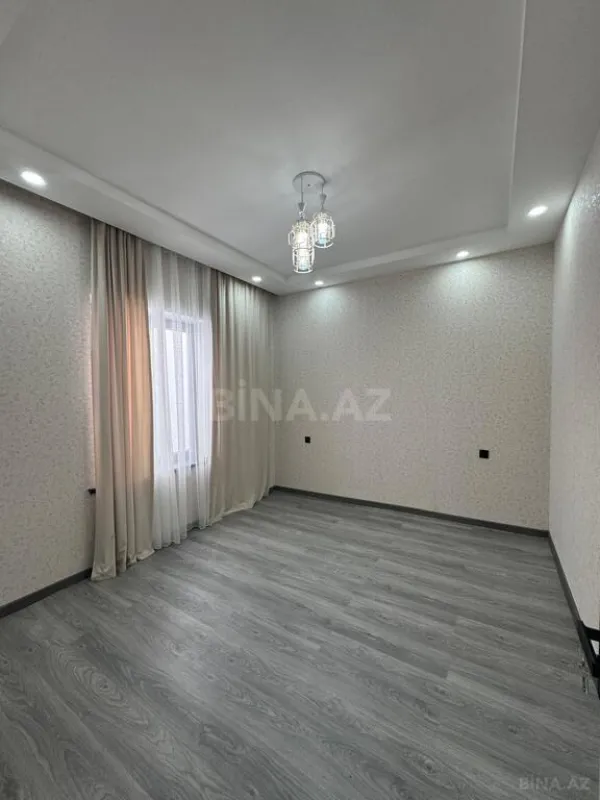 Satılır 4 otaqlı həyət evi 130 m²