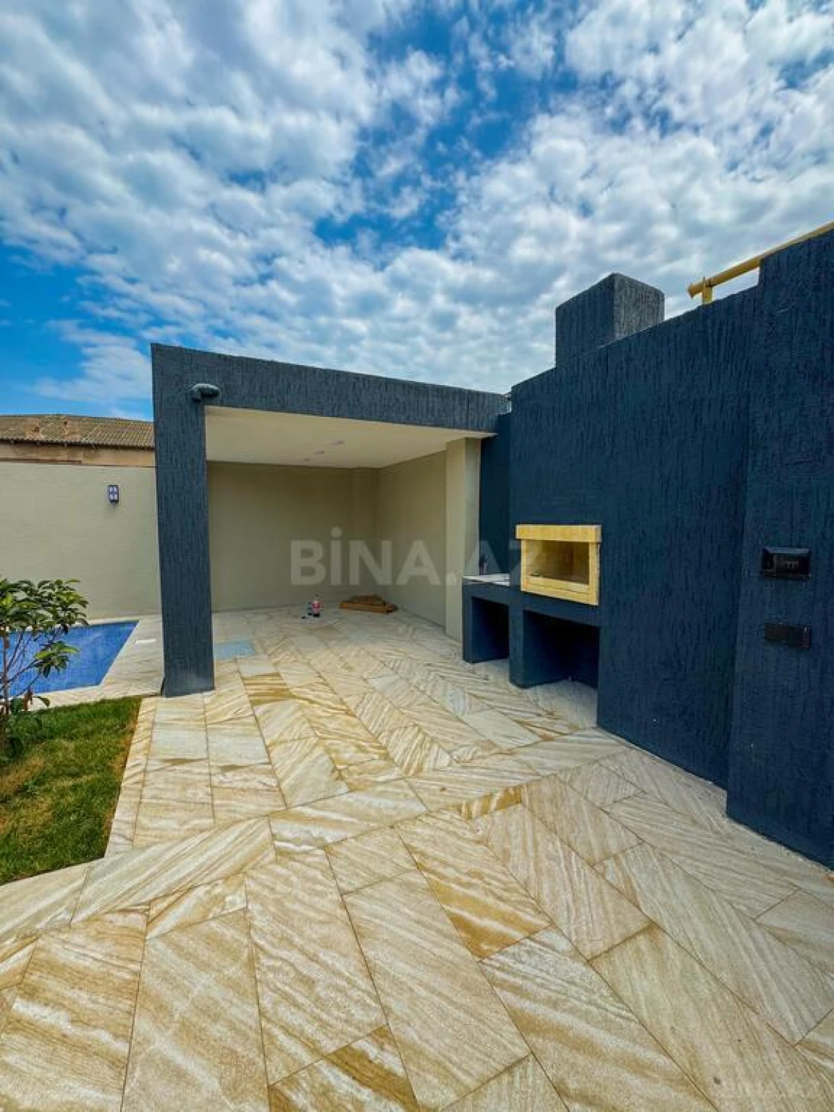 Satılır 4 otaqlı həyət evi 130 m²