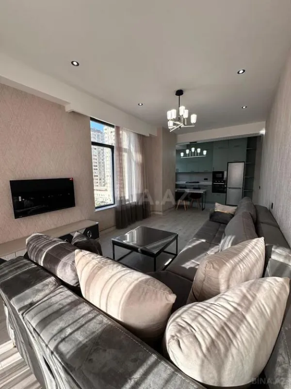 Satılır 2 otaqlı mənzil 72 m²